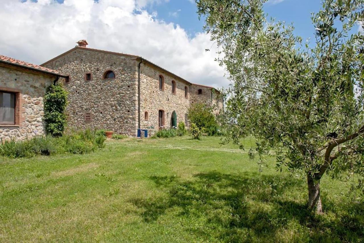 Agriturismo Fattoria Di Statiano Pomarance Eksteriør billede