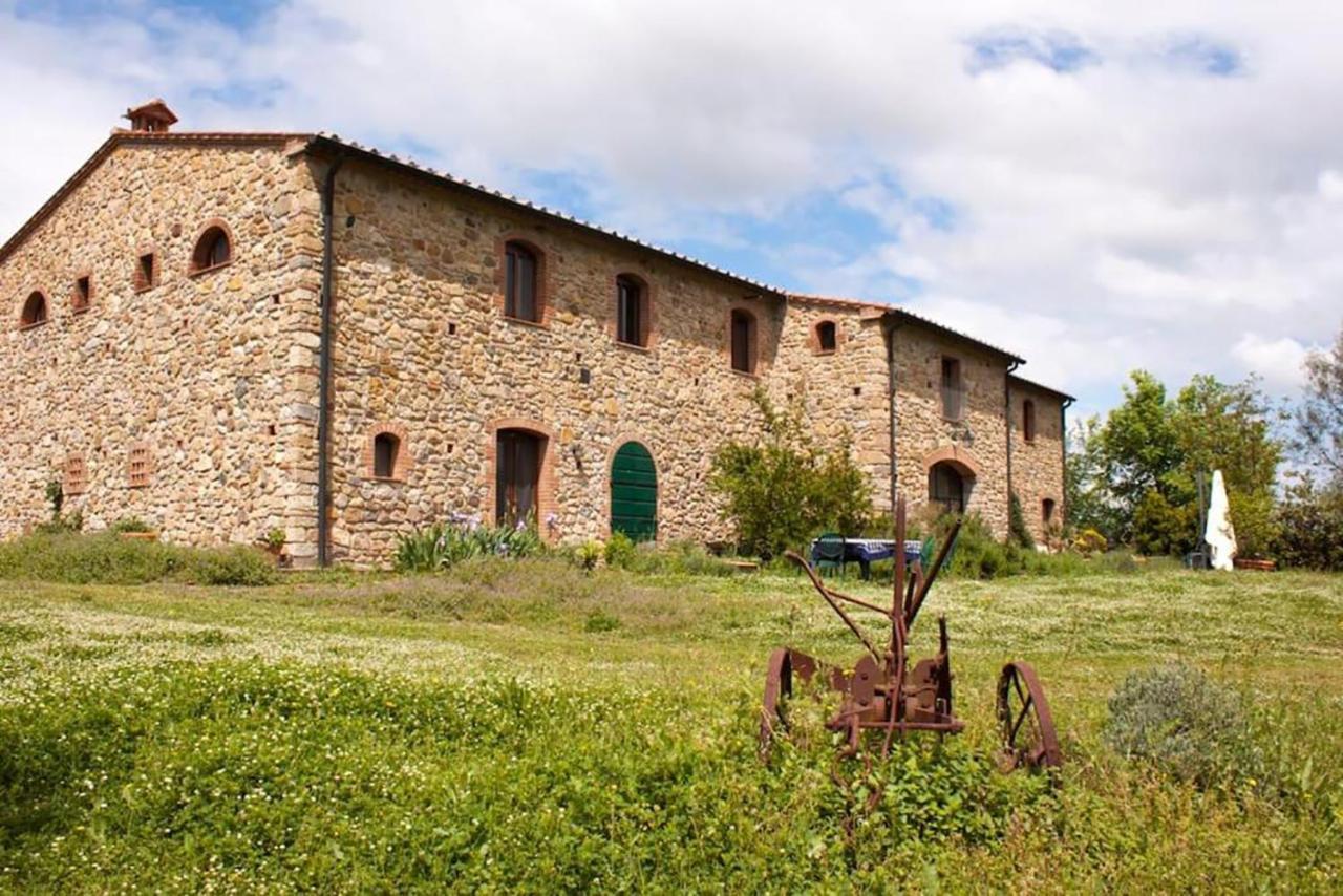 Agriturismo Fattoria Di Statiano Pomarance Eksteriør billede